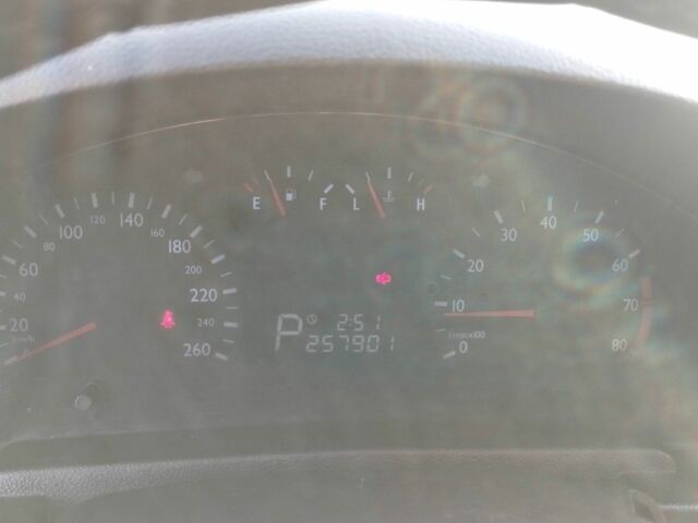 Сірий Чері Істар, об'ємом двигуна 2.4 л та пробігом 257 тис. км за 3500 $, фото 8 на Automoto.ua