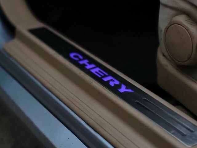 Серый Чери Истар, объемом двигателя 2 л и пробегом 164 тыс. км за 3200 $, фото 8 на Automoto.ua