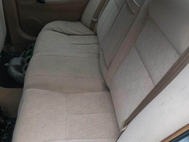 Серый Чери Истар, объемом двигателя 2 л и пробегом 120 тыс. км за 994 $, фото 4 на Automoto.ua