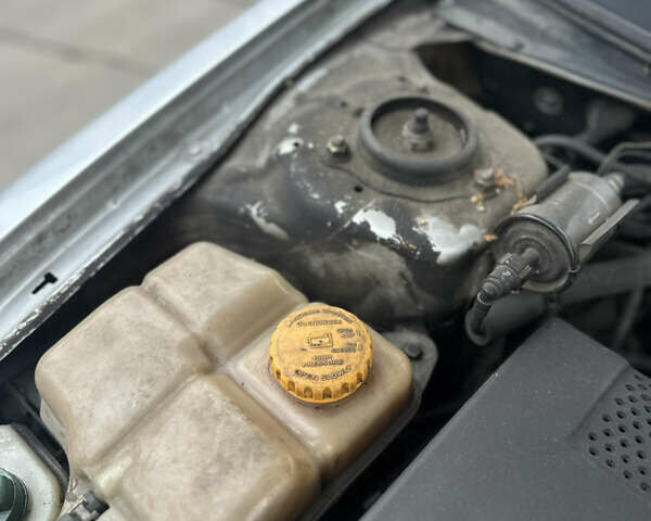 Серый Чери Истар, объемом двигателя 2 л и пробегом 186 тыс. км за 2500 $, фото 17 на Automoto.ua