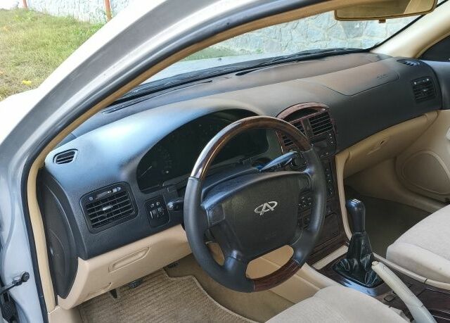 Сірий Чері Істар, об'ємом двигуна 1.8 л та пробігом 90 тис. км за 2200 $, фото 6 на Automoto.ua