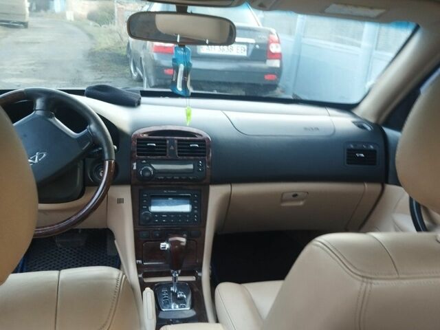 Синий Чери Истар, объемом двигателя 2.4 л и пробегом 243 тыс. км за 3500 $, фото 4 на Automoto.ua