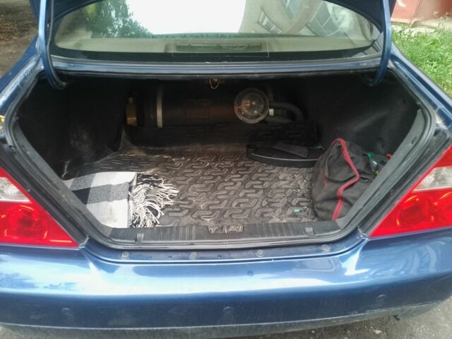 Синий Чери Истар, объемом двигателя 2 л и пробегом 150 тыс. км за 3000 $, фото 8 на Automoto.ua