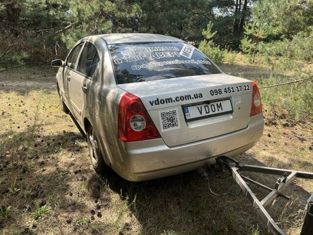 Белый Чери Элара, объемом двигателя 2 л и пробегом 124 тыс. км за 4000 $, фото 3 на Automoto.ua