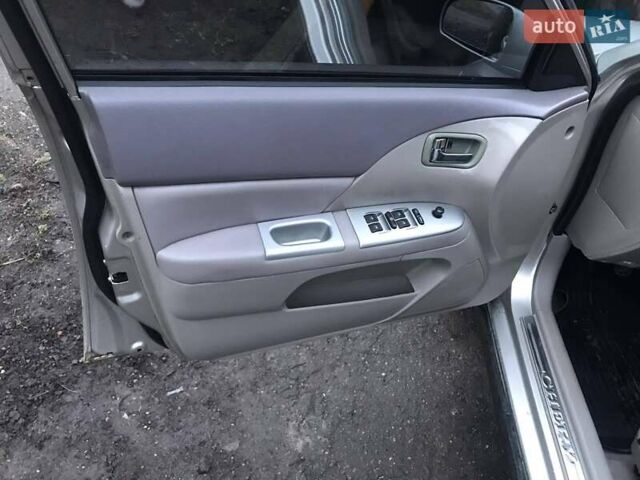 Бежевый Чери Элара, объемом двигателя 1.97 л и пробегом 120 тыс. км за 2300 $, фото 11 на Automoto.ua
