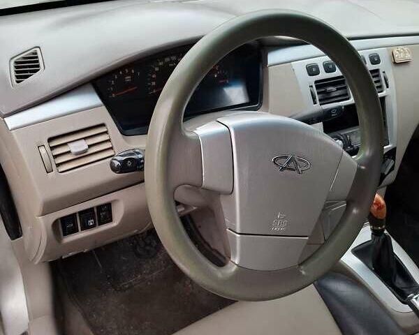 Бежевый Чери Элара, объемом двигателя 1.97 л и пробегом 212 тыс. км за 2499 $, фото 5 на Automoto.ua