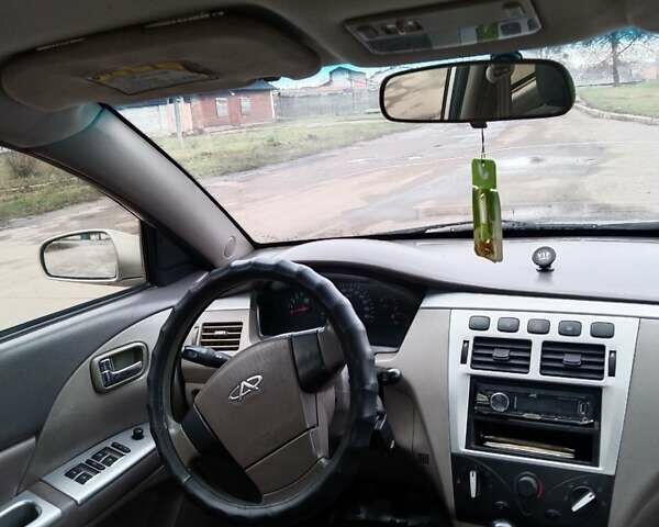 Бежевий Чері Елара, об'ємом двигуна 1.97 л та пробігом 295 тис. км за 2000 $, фото 12 на Automoto.ua