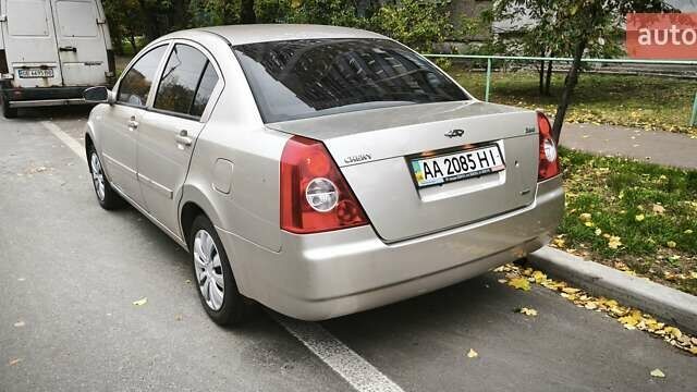 Чері Елара 2008 у Києві на Automoto.ua Бежевий Чері Елара, об'ємом двигуна 1.97 л та пробігом 96 тис. км за 2599 $, фото 5 на Automoto.ua