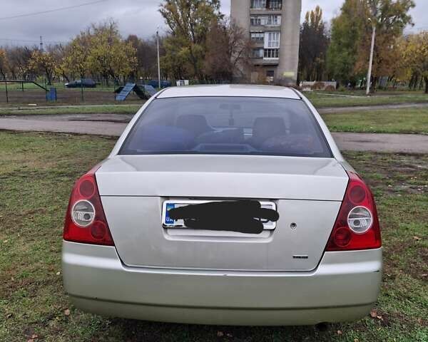 Бежевый Чери Элара, объемом двигателя 1.97 л и пробегом 95 тыс. км за 3700 $, фото 1 на Automoto.ua