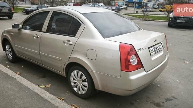 Бежевий Чері Елара, об'ємом двигуна 1.97 л та пробігом 96 тис. км за 2500 $, фото 7 на Automoto.ua