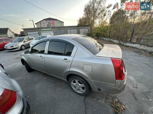 Бежевый Чери Элара, объемом двигателя 1.97 л и пробегом 200 тыс. км за 1999 $, фото 4 на Automoto.ua