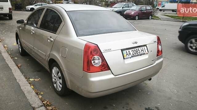 Бежевий Чері Елара, об'ємом двигуна 1.97 л та пробігом 96 тис. км за 2350 $, фото 7 на Automoto.ua