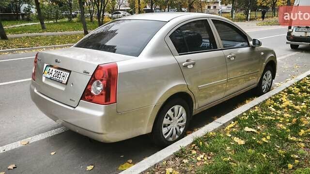 Бежевий Чері Елара, об'ємом двигуна 1.97 л та пробігом 96 тис. км за 2550 $, фото 6 на Automoto.ua