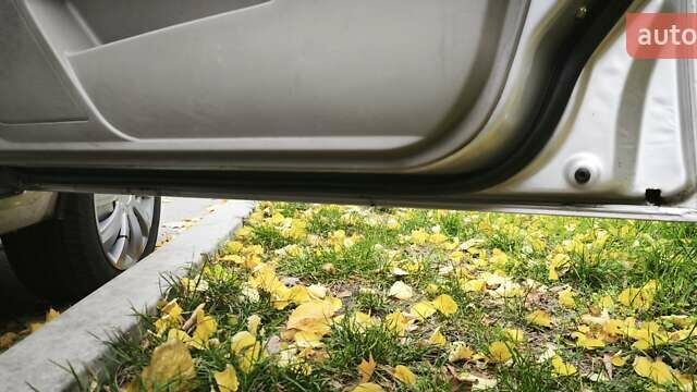 Бежевий Чері Елара, об'ємом двигуна 1.97 л та пробігом 96 тис. км за 2500 $, фото 18 на Automoto.ua