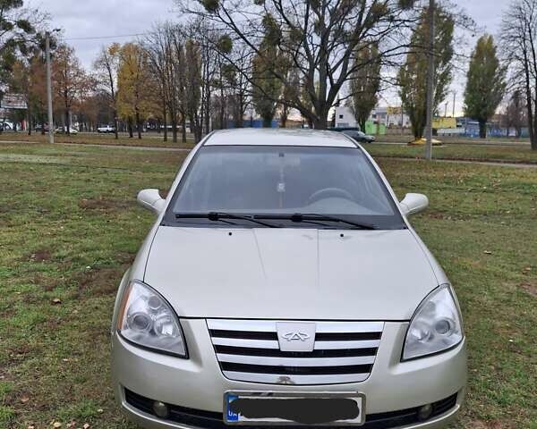 Бежевый Чери Элара, объемом двигателя 1.97 л и пробегом 95 тыс. км за 3700 $, фото 4 на Automoto.ua