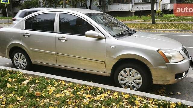 Чері Елара 2008 у Києві на Automoto.ua Бежевий Чері Елара, об'ємом двигуна 1.97 л та пробігом 96 тис. км за 2599 $, фото 2 на Automoto.ua