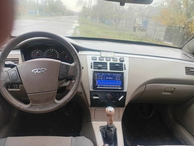 Чері Елара 2007 у Кривому Розі на Automoto.ua Чорний Чері Елара, об'ємом двигуна 2 л та пробігом 200 тис. км за 1900 $, фото 4 на Automoto.ua