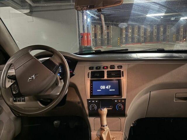 Черный Чери Элара, объемом двигателя 2 л и пробегом 275 тыс. км за 1850 $, фото 5 на Automoto.ua