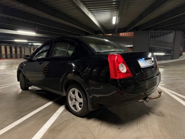 Черный Чери Элара, объемом двигателя 2 л и пробегом 275 тыс. км за 1850 $, фото 4 на Automoto.ua