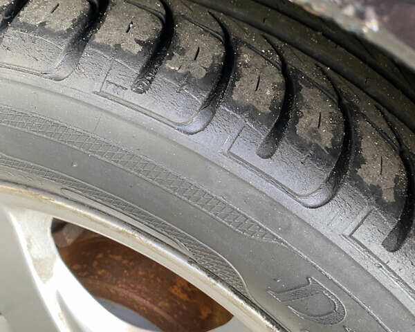 Чорний Чері Елара, об'ємом двигуна 1.97 л та пробігом 196 тис. км за 2500 $, фото 3 на Automoto.ua