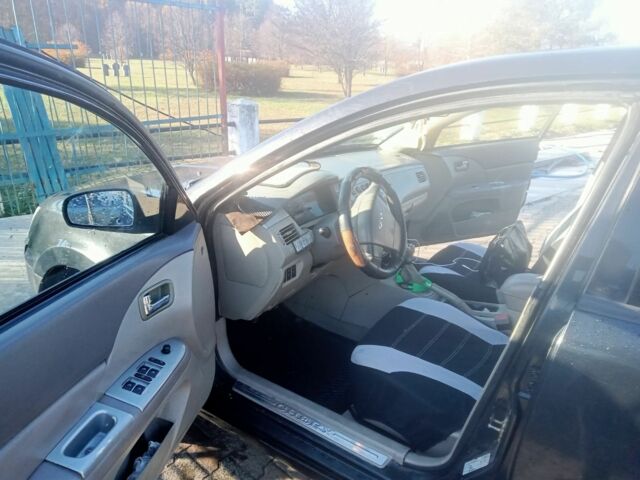 Черный Чери Элара, объемом двигателя 2 л и пробегом 98 тыс. км за 1900 $, фото 3 на Automoto.ua