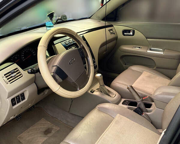 Черный Чери Элара, объемом двигателя 1.97 л и пробегом 268 тыс. км за 2500 $, фото 7 на Automoto.ua