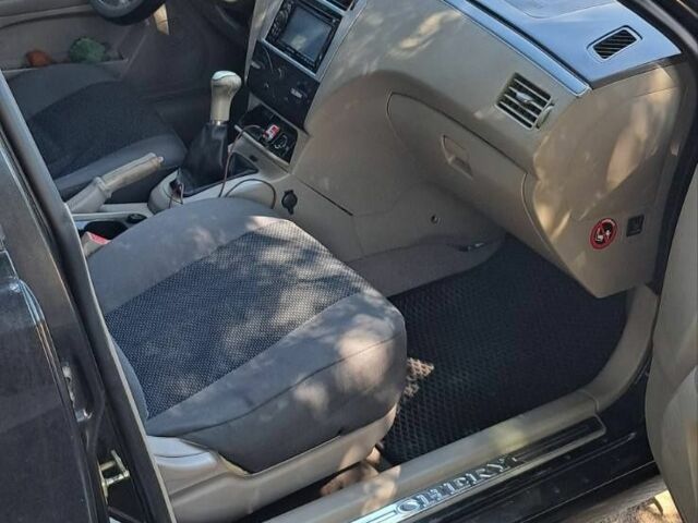 Чорний Чері Елара, об'ємом двигуна 2 л та пробігом 190 тис. км за 2700 $, фото 1 на Automoto.ua