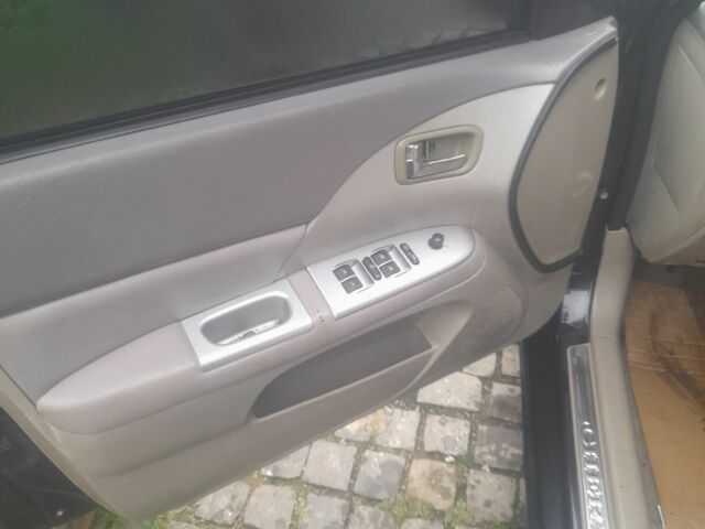 Чорний Чері Елара, об'ємом двигуна 2 л та пробігом 183 тис. км за 1650 $, фото 6 на Automoto.ua