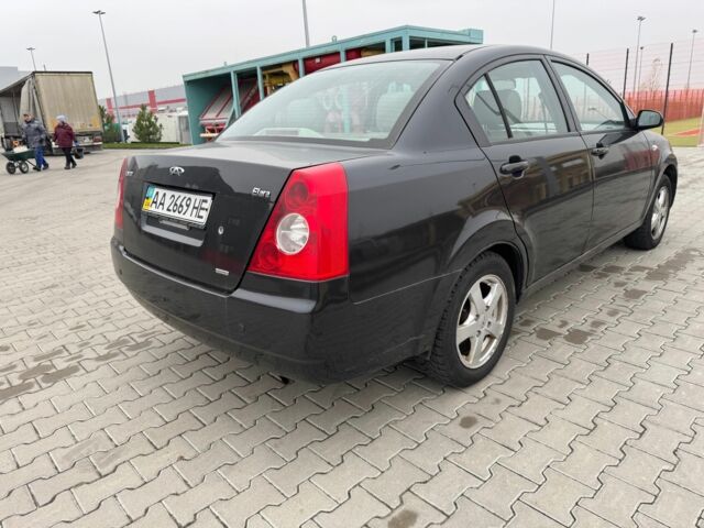 Черный Чери Элара, объемом двигателя 2 л и пробегом 177 тыс. км за 2400 $, фото 4 на Automoto.ua