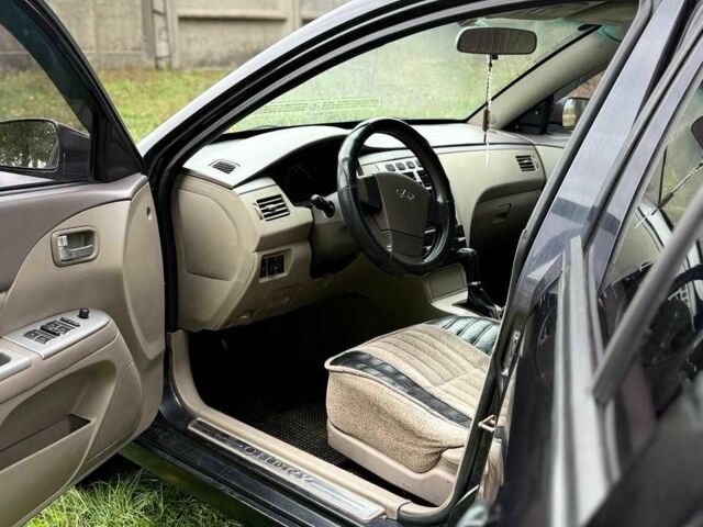 Чорний Чері Елара, об'ємом двигуна 2 л та пробігом 187 тис. км за 1950 $, фото 9 на Automoto.ua