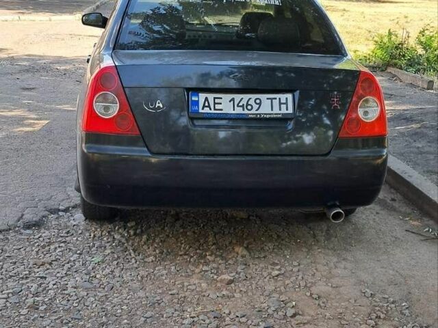 Чорний Чері Елара, об'ємом двигуна 2 л та пробігом 190 тис. км за 2700 $, фото 4 на Automoto.ua
