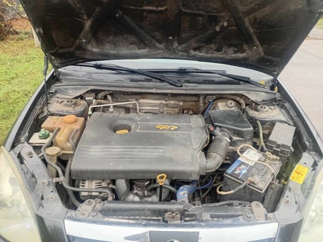 Чері Елара 2007 у Кривому Розі на Automoto.ua Чорний Чері Елара, об'ємом двигуна 2 л та пробігом 200 тис. км за 1900 $, фото 5 на Automoto.ua