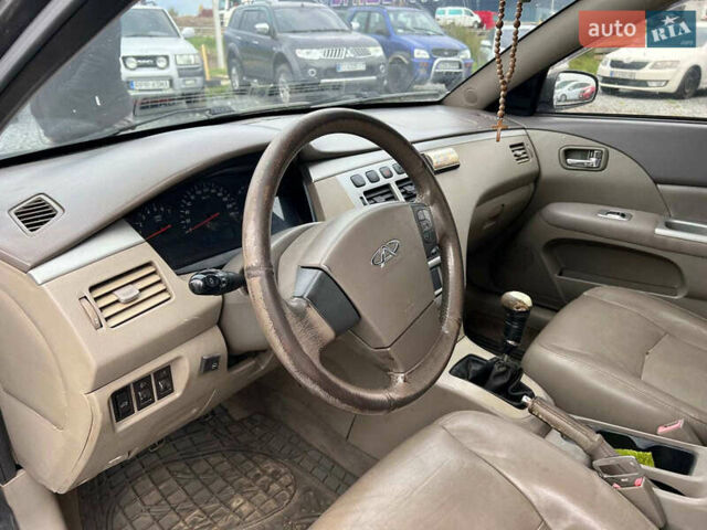 Черный Чери Элара, объемом двигателя 2 л и пробегом 172 тыс. км за 2990 $, фото 16 на Automoto.ua