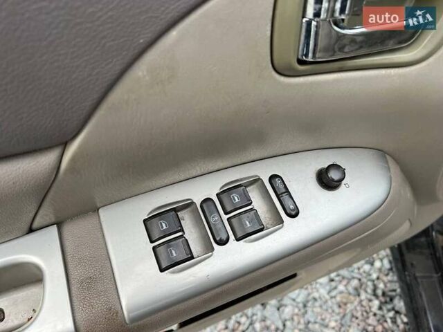 Черный Чери Элара, объемом двигателя 2 л и пробегом 172 тыс. км за 2990 $, фото 15 на Automoto.ua