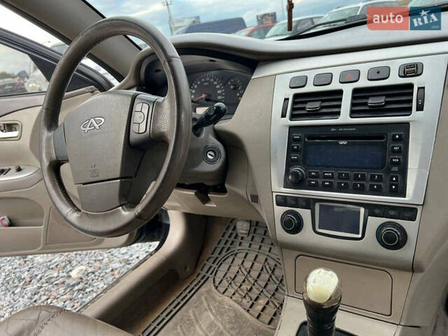 Черный Чери Элара, объемом двигателя 2 л и пробегом 172 тыс. км за 2990 $, фото 31 на Automoto.ua