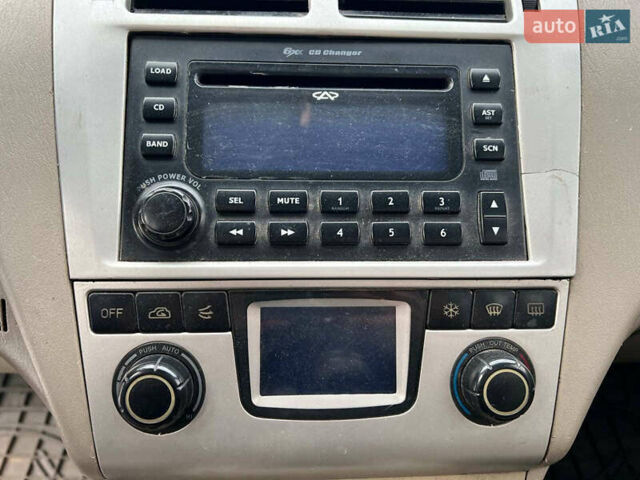 Черный Чери Элара, объемом двигателя 2 л и пробегом 172 тыс. км за 2990 $, фото 23 на Automoto.ua