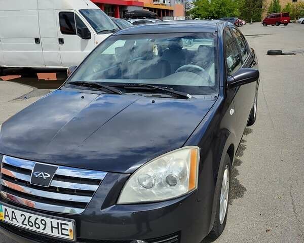 Чорний Чері Елара, об'ємом двигуна 1.97 л та пробігом 176 тис. км за 3300 $, фото 13 на Automoto.ua