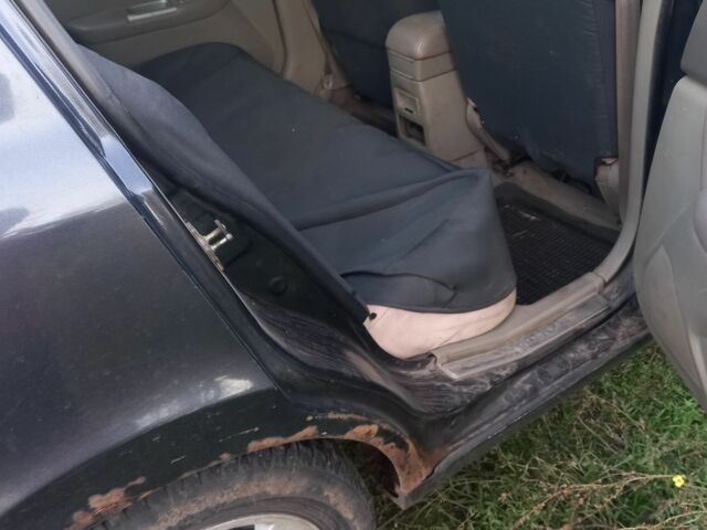 Черный Чери Элара, объемом двигателя 2 л и пробегом 213 тыс. км за 1500 $, фото 8 на Automoto.ua