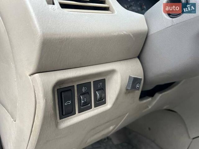 Черный Чери Элара, объемом двигателя 2 л и пробегом 172 тыс. км за 2990 $, фото 18 на Automoto.ua