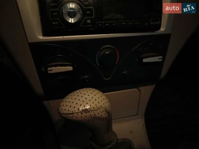 Черный Чери Элара, объемом двигателя 1.97 л и пробегом 184 тыс. км за 2000 $, фото 5 на Automoto.ua