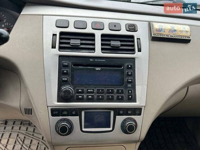 Черный Чери Элара, объемом двигателя 2 л и пробегом 172 тыс. км за 2990 $, фото 21 на Automoto.ua