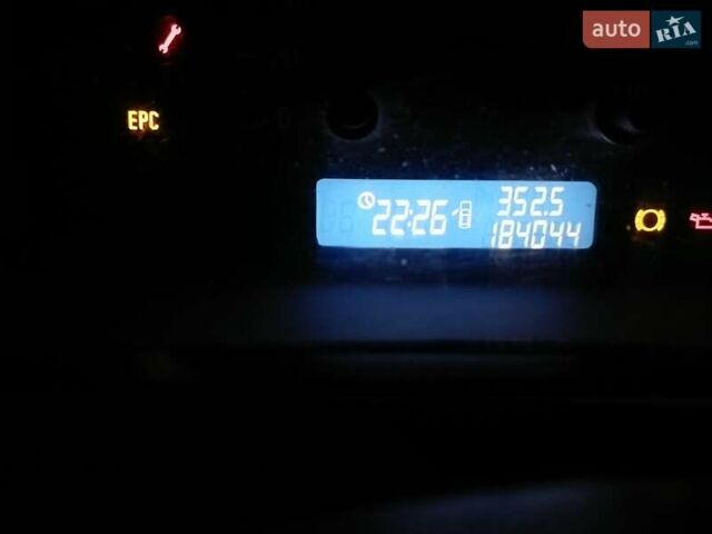 Черный Чери Элара, объемом двигателя 1.97 л и пробегом 184 тыс. км за 2000 $, фото 4 на Automoto.ua