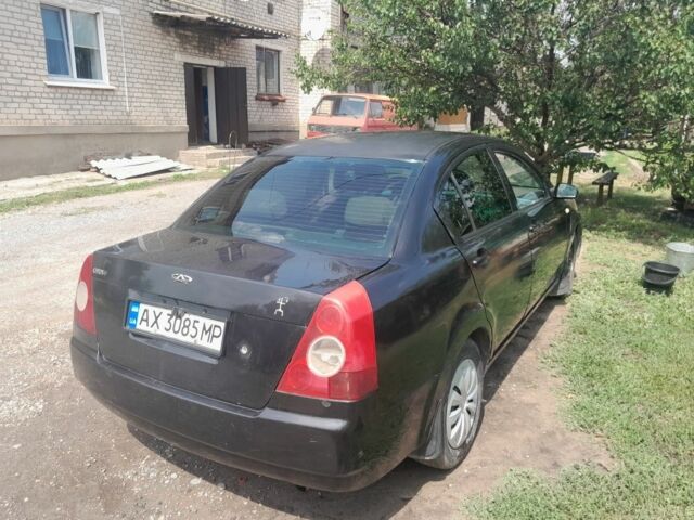 Красный Чери Элара, объемом двигателя 2 л и пробегом 3 тыс. км за 2500 $, фото 4 на Automoto.ua