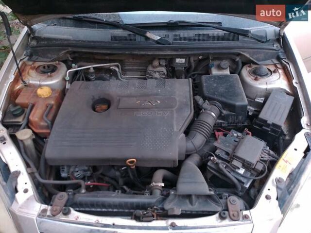 Чери Элара, объемом двигателя 1.97 л и пробегом 275 тыс. км за 600 $, фото 7 на Automoto.ua