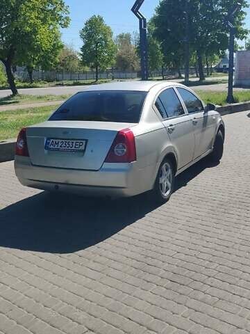 Серый Чери Элара, объемом двигателя 1.97 л и пробегом 228 тыс. км за 2700 $, фото 4 на Automoto.ua