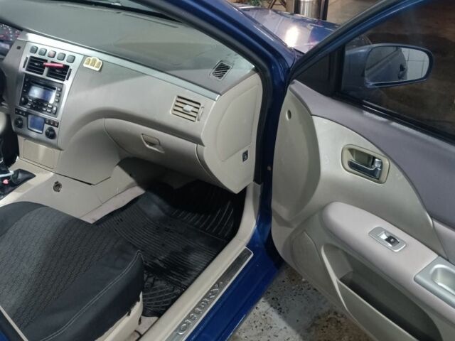 Синій Чері Елара, об'ємом двигуна 2 л та пробігом 151 тис. км за 2500 $, фото 7 на Automoto.ua