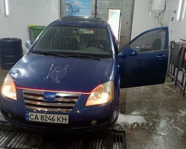 Синій Чері Елара, об'ємом двигуна 2 л та пробігом 151 тис. км за 2500 $, фото 3 на Automoto.ua