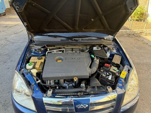 Синій Чері Елара, об'ємом двигуна 2 л та пробігом 113 тис. км за 2500 $, фото 4 на Automoto.ua
