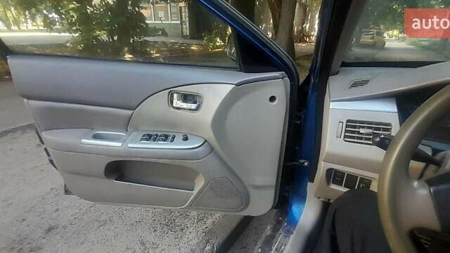 Синий Чери Элара, объемом двигателя 1.97 л и пробегом 190 тыс. км за 1500 $, фото 4 на Automoto.ua