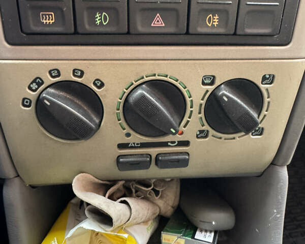 Чорний Чері Флагклауд, об'ємом двигуна 1.6 л та пробігом 86 тис. км за 1350 $, фото 11 на Automoto.ua